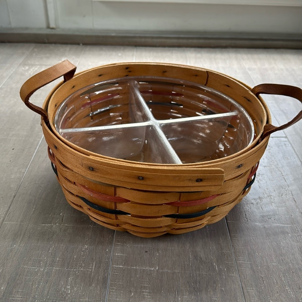 Longaberger Handwoven Circular Basket with Insert Divider